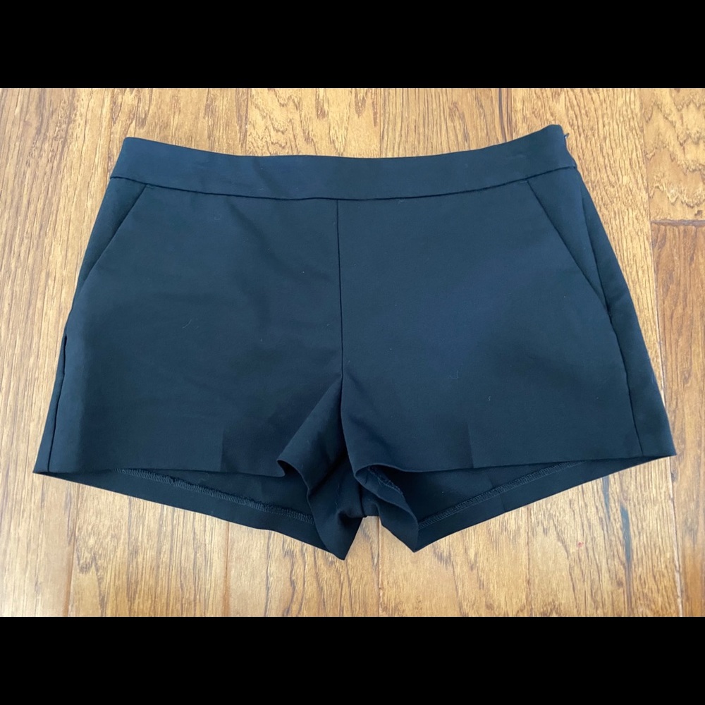 Express Mid Rise Shortie